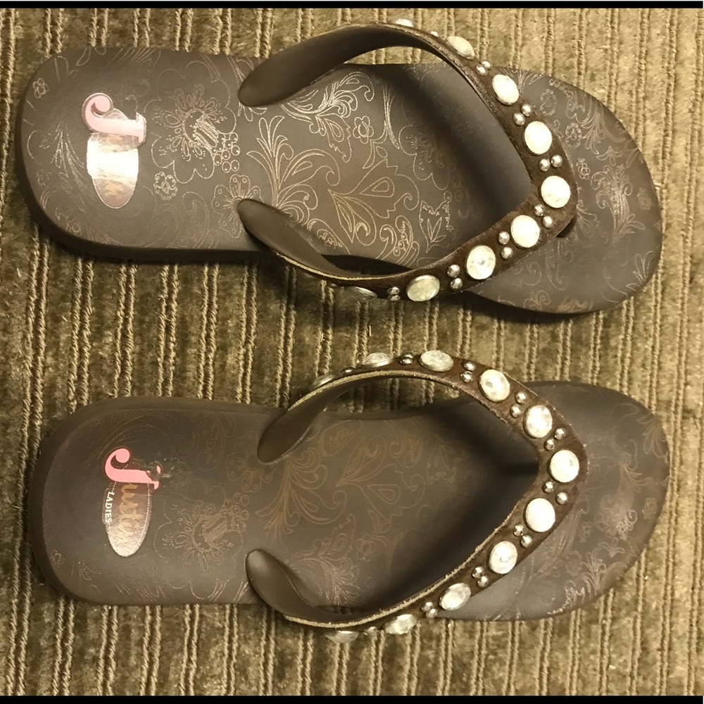 Justin flip flops